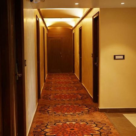 ג'לנדהר Hotel Sukh Mehal מראה חיצוני תמונה